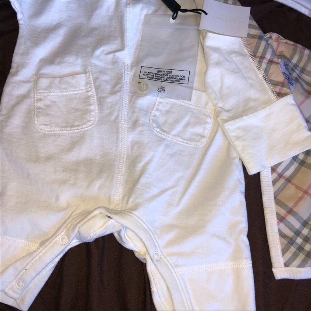 Burberry onesie with hat 1 month NWT